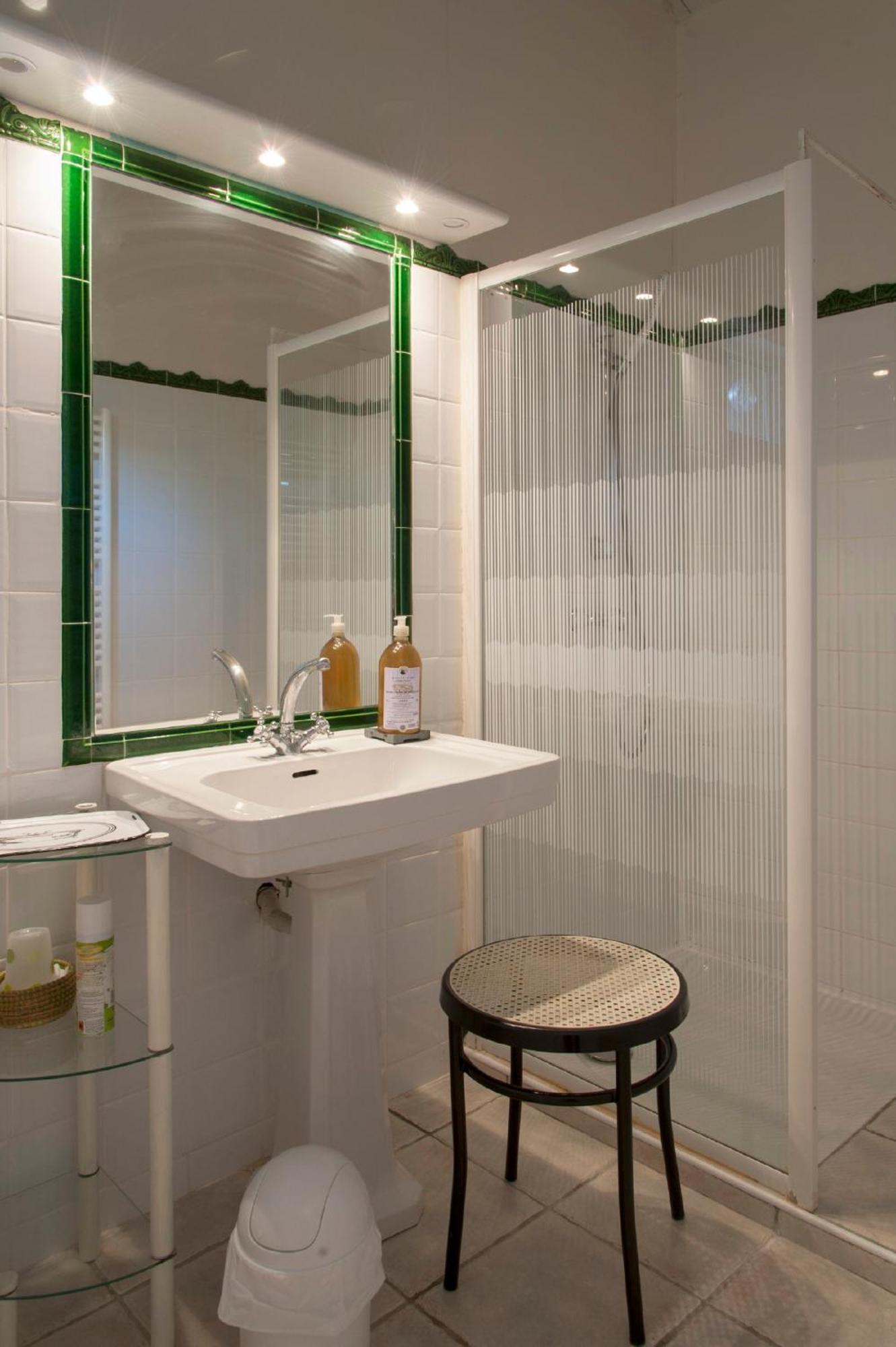Bed and Breakfast Ecuries Sainte Croix Carcassonne Esterno foto