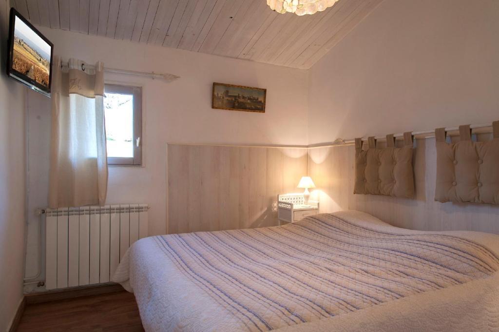 Bed and Breakfast Ecuries Sainte Croix Carcassonne Camera foto