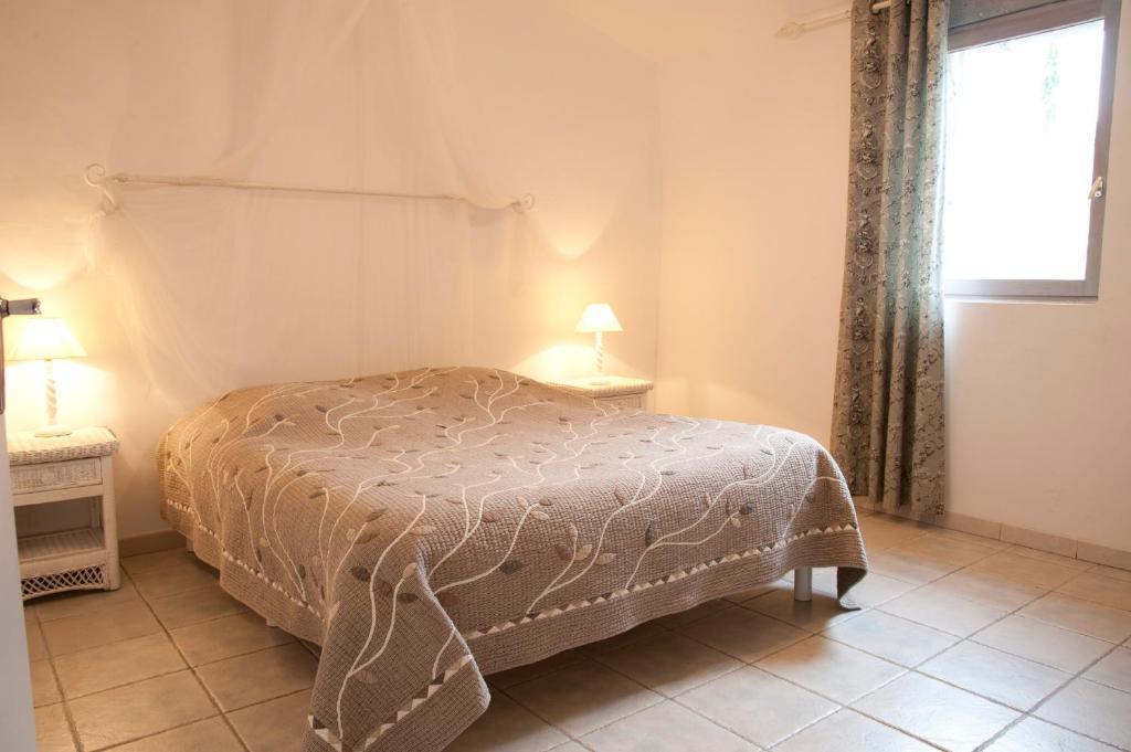 Bed and Breakfast Ecuries Sainte Croix Carcassonne Camera foto