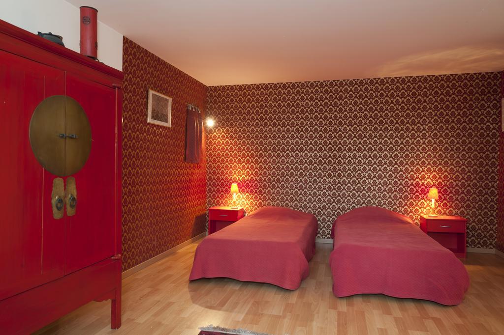 Bed and Breakfast Ecuries Sainte Croix Carcassonne Esterno foto